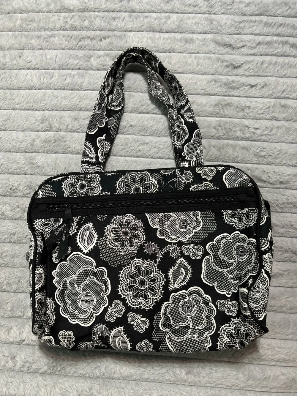 Thirty-One Floral Lace Black and White Print Cosmetic Travel Bag Lined